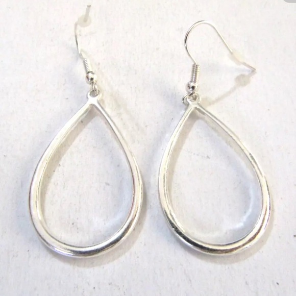 Park Lane Teardrop Rhinestone Dangle Earrings Silver 2” drop - Picture 4 of 5